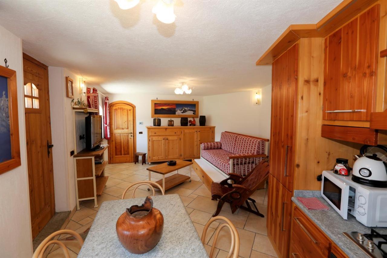 Appartamento Bellevue Aosta Esterno foto